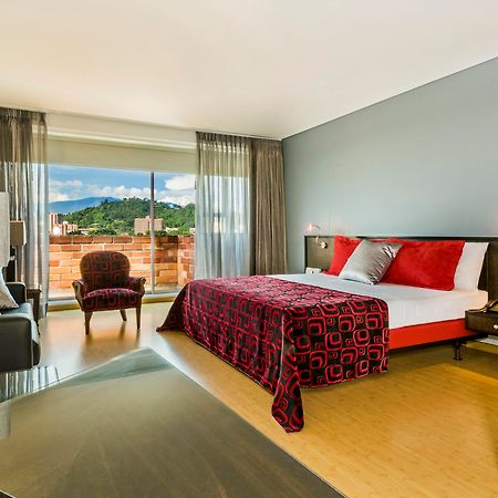 Hotel Egina Медельїн Екстер'єр фото