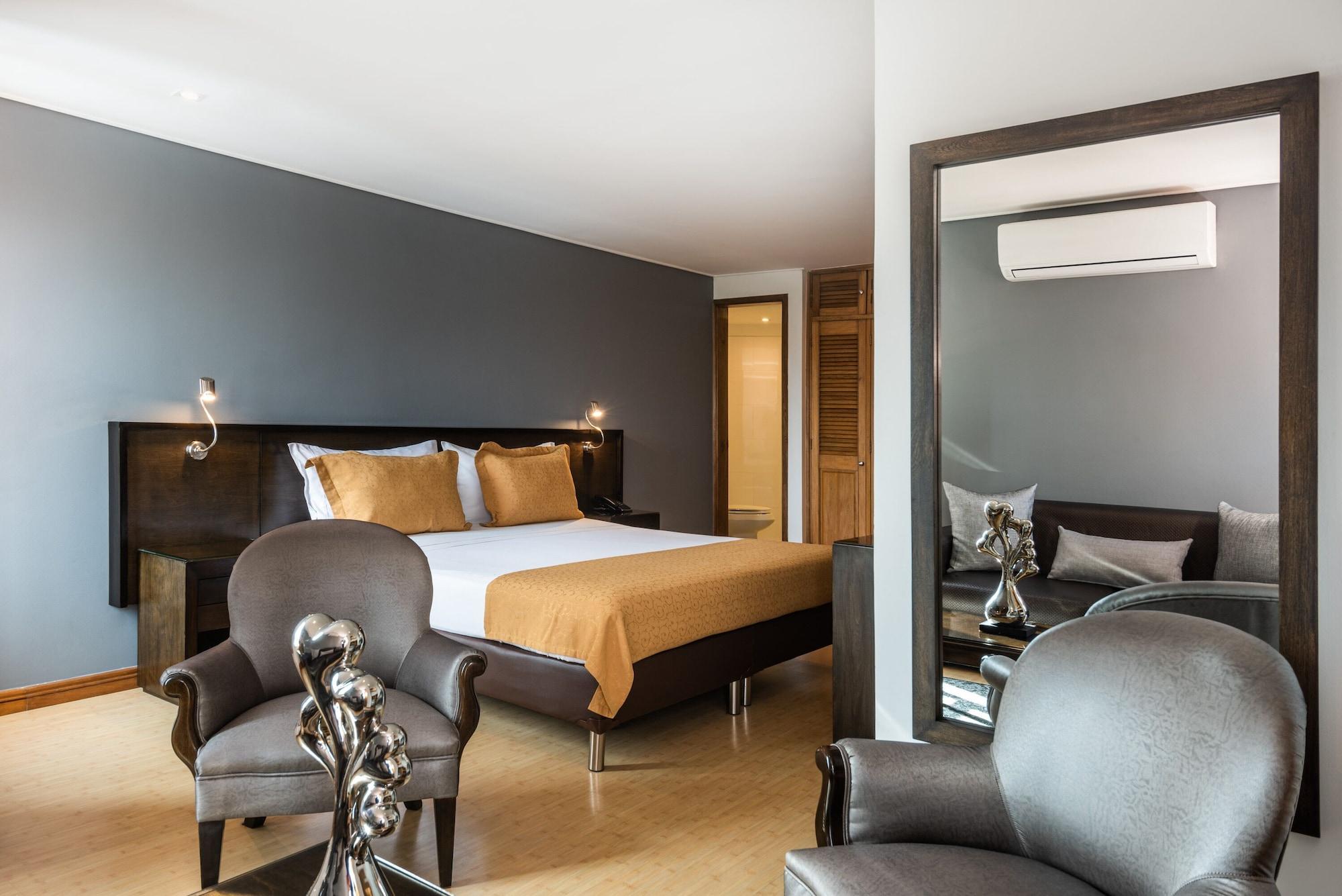 Hotel Egina Медельїн Екстер'єр фото