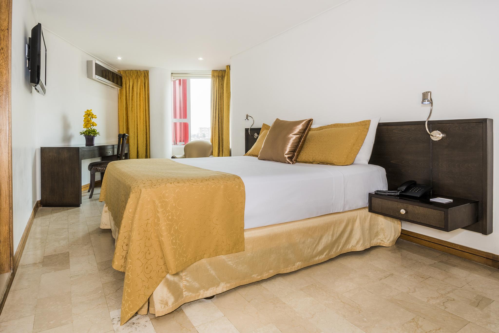 Hotel Egina Медельїн Екстер'єр фото