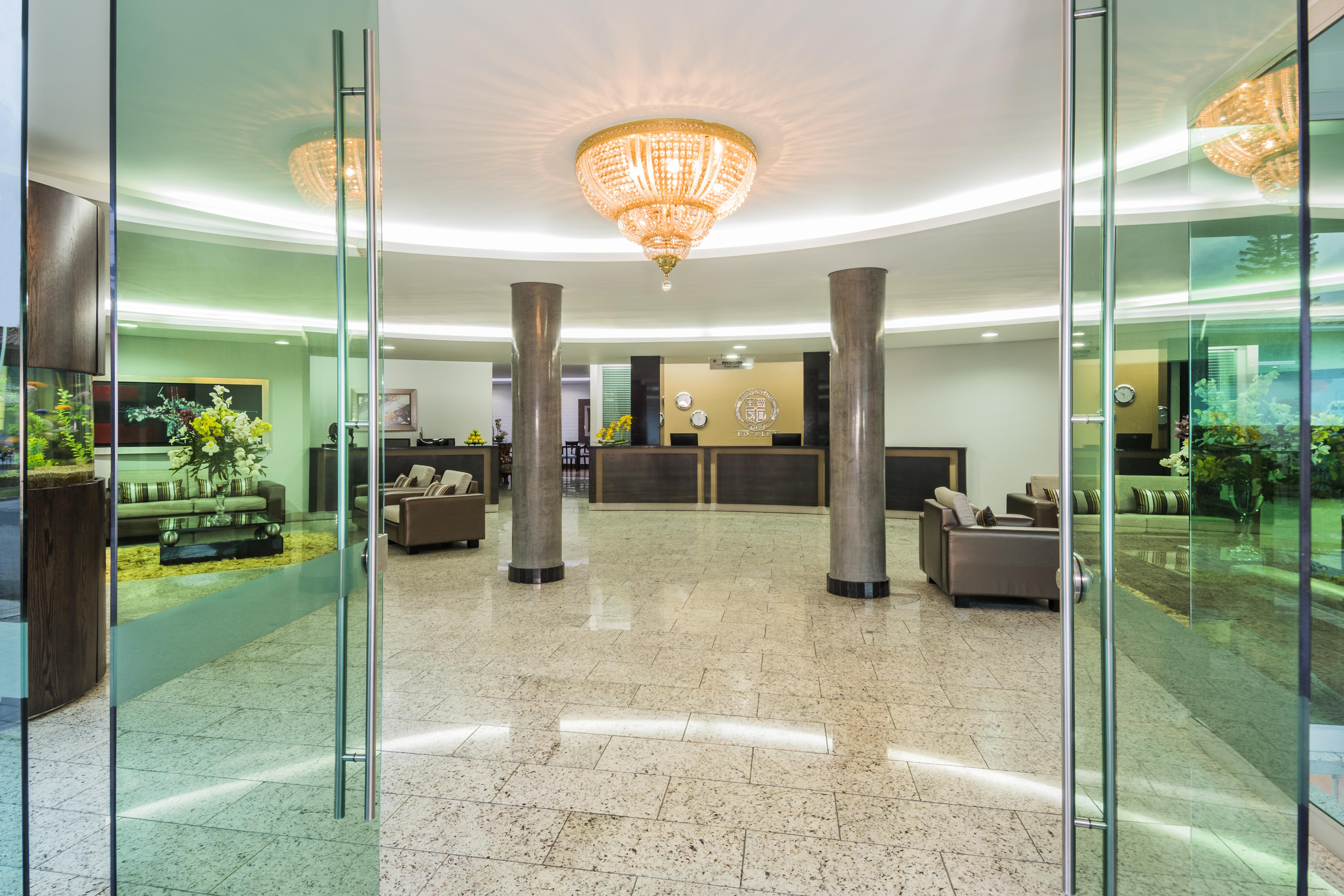 Hotel Egina Медельїн Екстер'єр фото